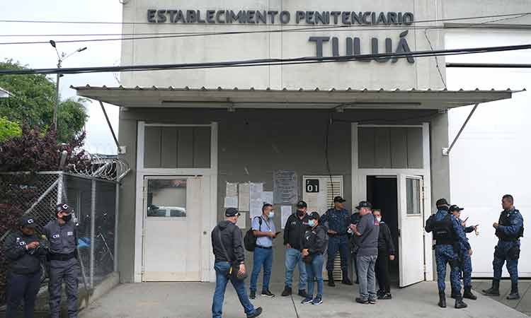 Fire kills 52 after apparent riot attempt at Colombia prison