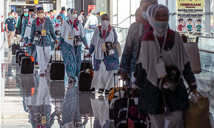 VIDEO: Saudi receives first foreign Hajj pilgrims since before pandemic