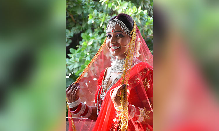 VIDEO: Woman gets married to herself in India’s first ‘sologamy'