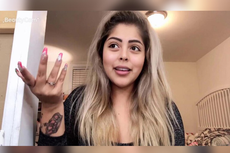 Moroccan YouTuber stabbed to death by her ex in USA