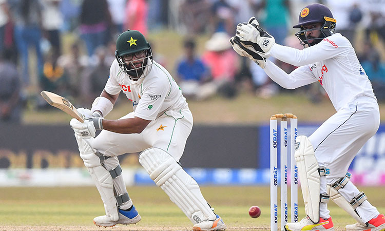 Pakistan 89-1 at stumps in second Test against Sri Lanka as bad light stops play