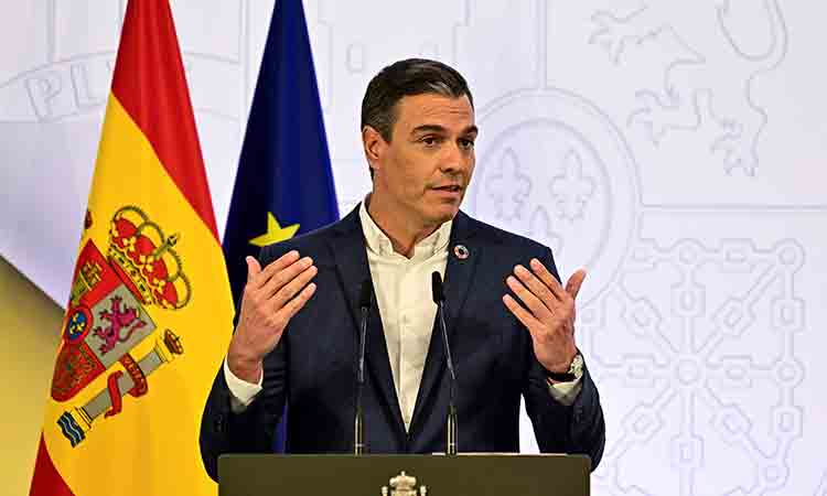 Want to save energy and beat the heat? Don’t wear neckties, says Spanish PM Pedro Sanchez