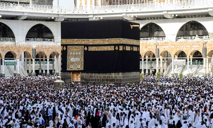 Record bookings for Umrah in Ramadan, authorities stop issuing permit