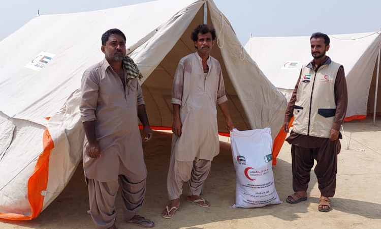 Hamdan Bin Zayed directs offering urgent relief for those affected by floods in Balochistan