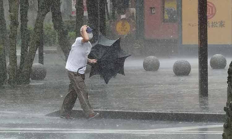 Tropical Storm Meari heads to Japan, packed with winds, rain