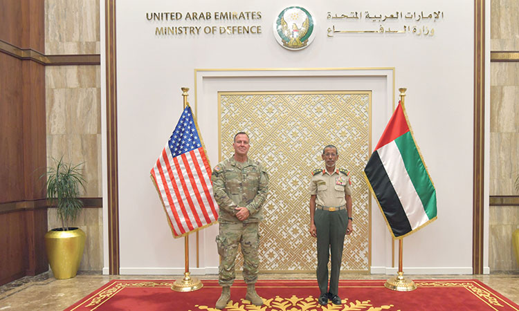 UAE Army Chief receives Commander of US Central Command