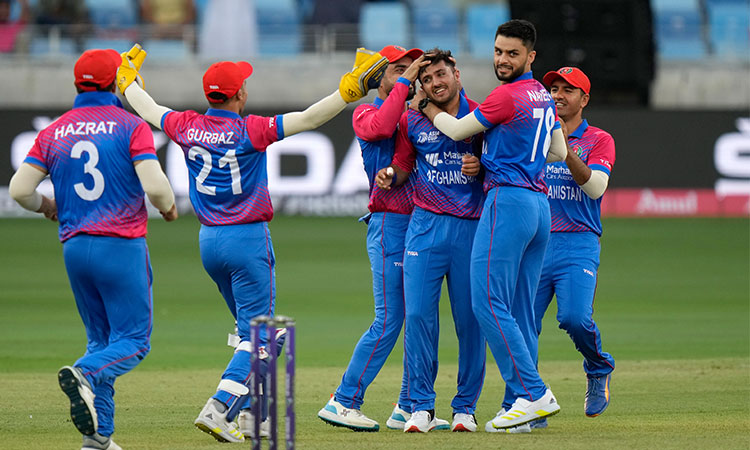 Fast bowler Farooqi stars as Afghanistan hammer Sri Lanka in Asia Cup opener