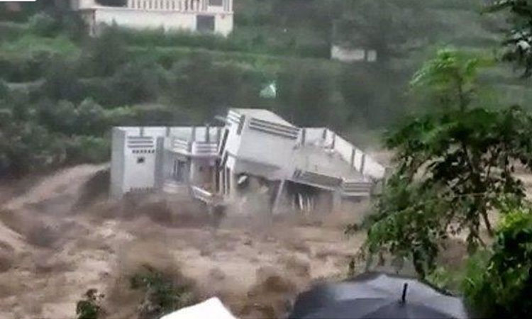 VIDEO: Pakistan monsoon flooding death toll crosses to 1,100