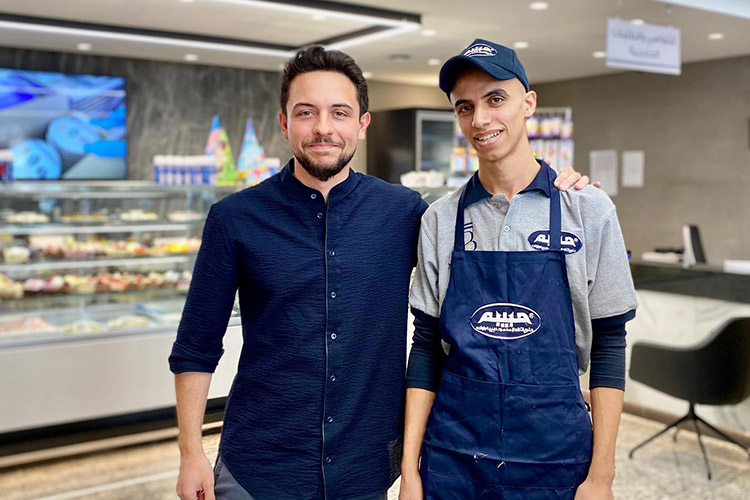 Jordanian Crown Prince congratulates confectioner who excelled at high school