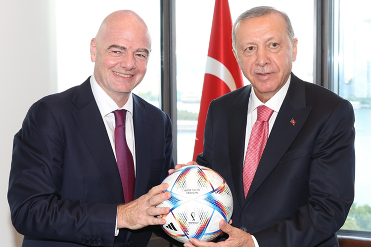 VIDEO: Erdogan heads World Cup official ball gifted to him by Fifa president at New York meeting 