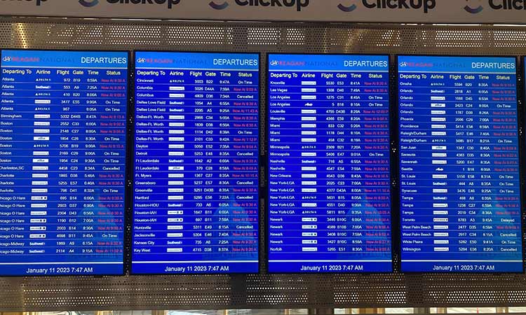 US says flights are resuming after stop order lifted 