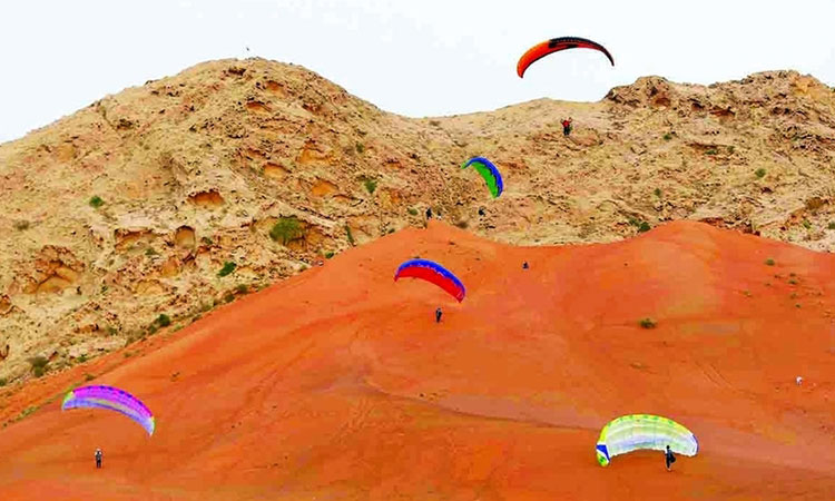 Shurooq takes excitement to new heights, launches  ‘Sky Adventures’ in Sharjah central region