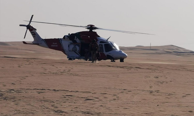 Abu Dhabi Police airlift injured person from Madinat Zayed desert