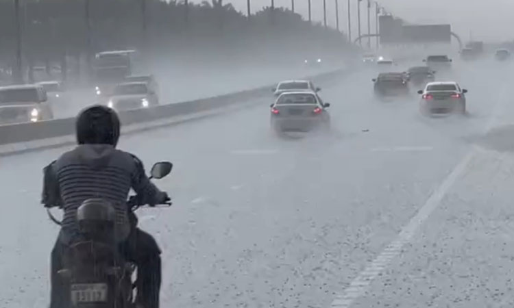 Hail, rain of varying intensity fall across different regions of UAE