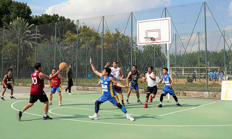 Thrilling clashes light up third week of Sharjah Labour Sports Tournament