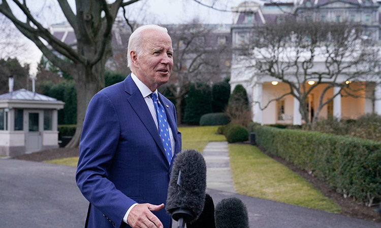 Biden weighs sending Bradley Fighting Vehicles to Ukraine