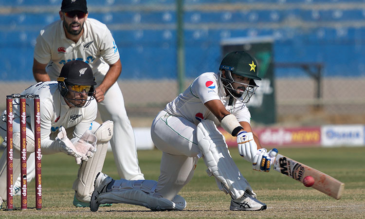  New Zealand fight back after Shakeel's maiden Test century