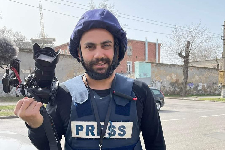 Reuters journalist Issam Abdallah killed in Israeli shelling along Lebanon border, six others injured