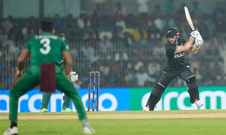 Williamson back with a bang as New Zealand beat Bangladesh by eight wickets in World Cup