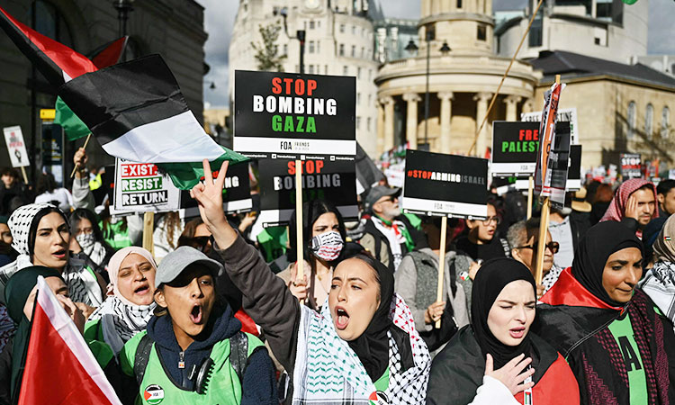 VIDEO: Thousands rally in Britain cities in solidarity with Palestinians