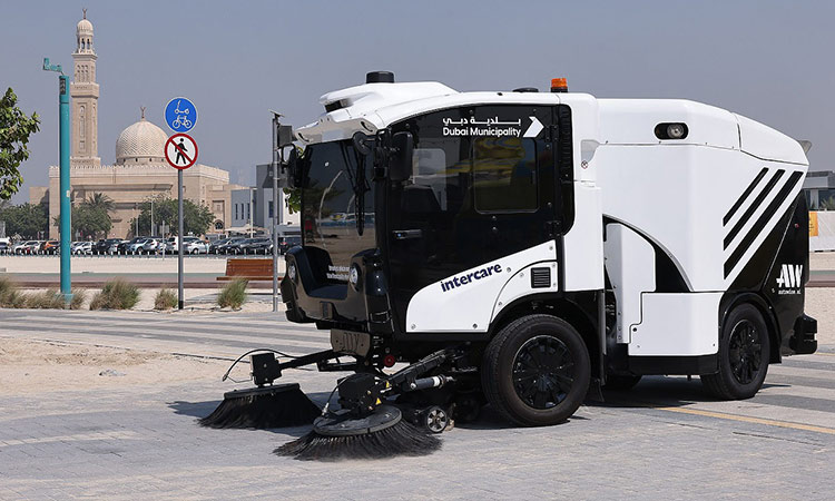 Dubai tests self-driving electric vehicle to clean up bicycle trails on beaches