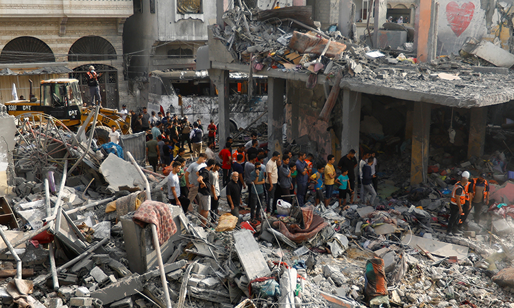 Israel bombards Gaza as world leaders call for pause in conflict