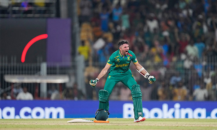 South Africa break Pakistan hearts with one-wicket World Cup win