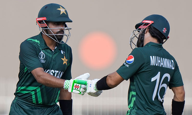 Mickey Arthur warns of 'witch-hunt' against Babar, team management after World Cup flop