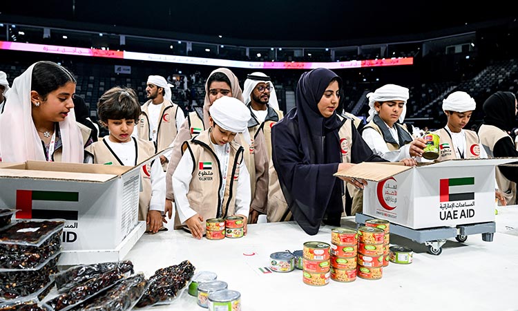 20,000 relief packages prepared with participation of 5,000 volunteers in 'Tarahum for Gaza' campaign