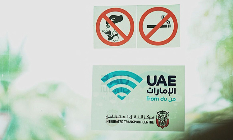 580 parks, beaches and public transport buses are provided with free Wi-Fi in Abu Dhabi