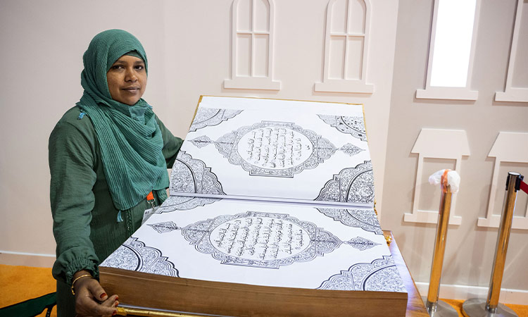 Kerala woman displays rare calligraphic Quran at SIBF