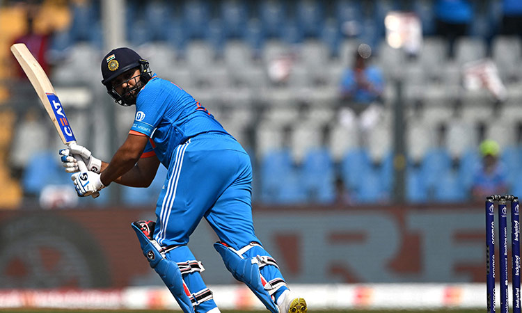 Sri Lanka bowl against India as hosts eye World Cup semi-finals