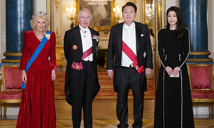 King Charles welcomes South Korea's president with state banquet, mingles with K-pop band Blackpink