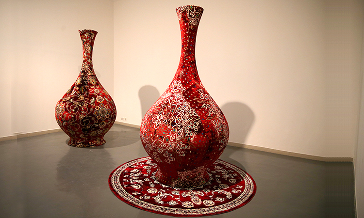 Islamic Arts Festival showcases works that give new touch to ancient genre