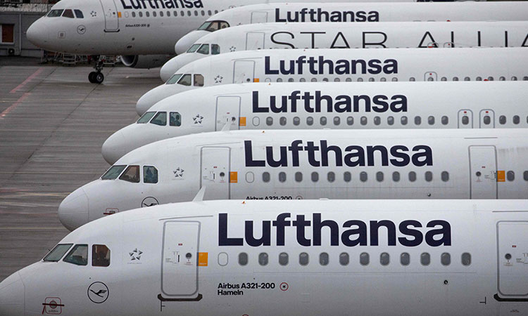 Lufthansa cabin crew win hefty pay rises