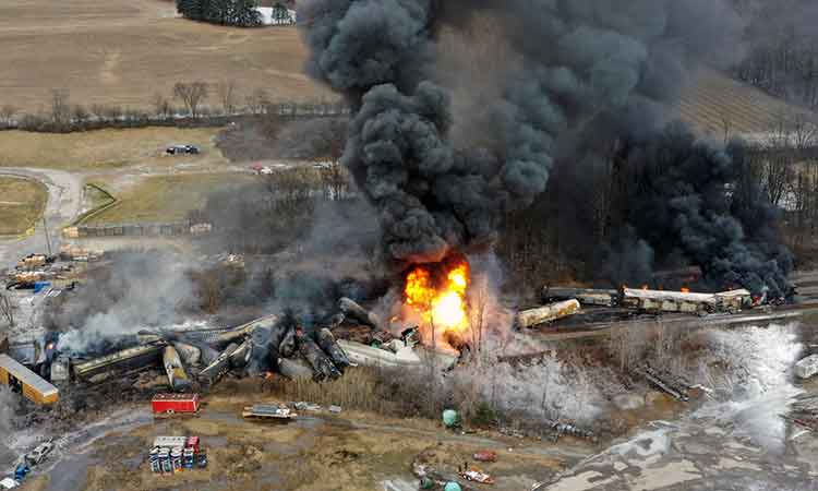 US cargo train derailment causes big fire