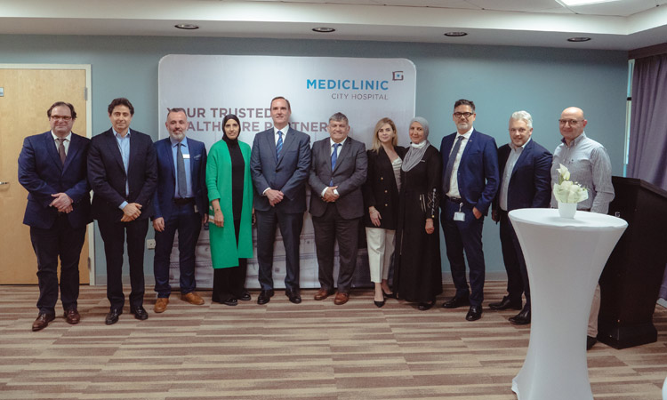 Mediclinic City Hospital acknowledged as first regional reference centre for case observation in the UAE for Da Vinci Robotics