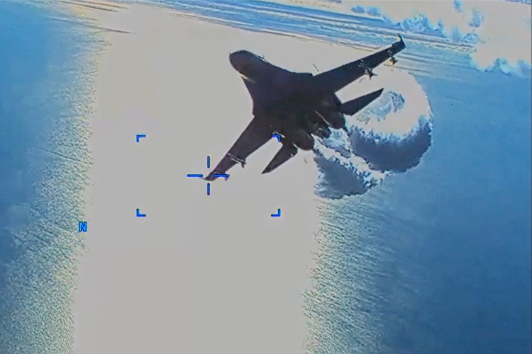 US releases video of Russian jet dumping fuel on its drone