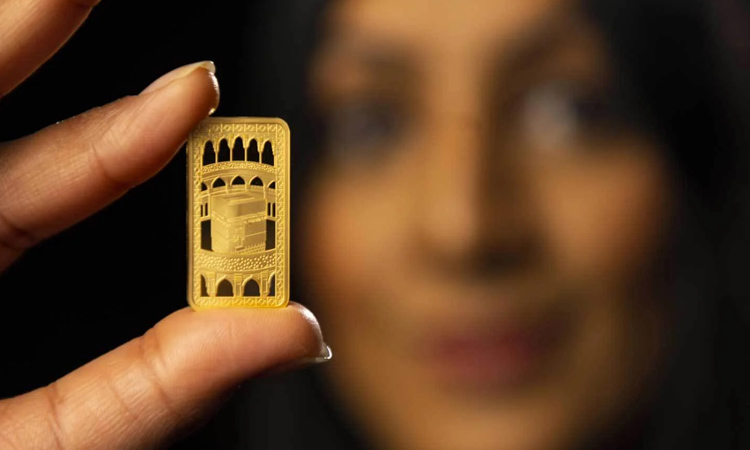 Britain’s Royal Mint offers gold bars with the image of the Holy Kaaba