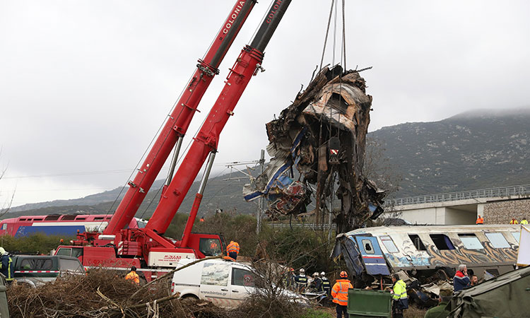 Outrage grows as Greece admits 'failures' after deadly train crash 