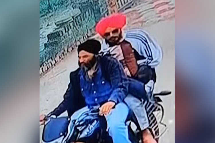 Sikh separatist preacher escaped on bike after changing clothes, say Indian Police  