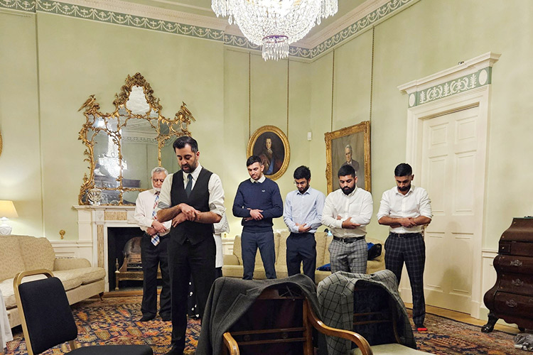 Scottish First Minister Yousaf leads first family prayer at Bute House after breaking fast