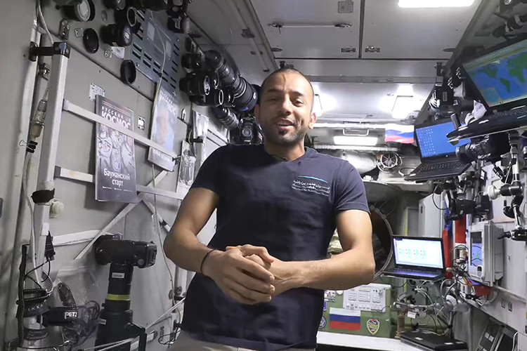 VIDEO: Emirati astronaut Al Neyadi shows how body weight is measured in space