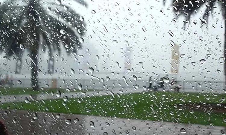 Rain hits parts of UAE, residents told to stay away from flooded valleys