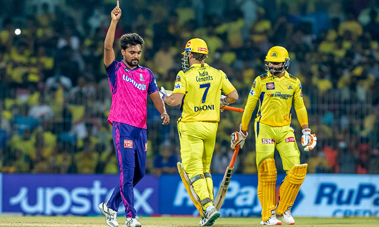 Dhoni and Jadeja heroics in vain as Rajasthan beat Chennai in a last-ball thriller