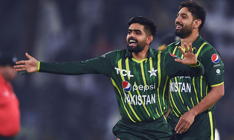  Pakistan thump New Zealand in Babar Azam's 100th T20 match