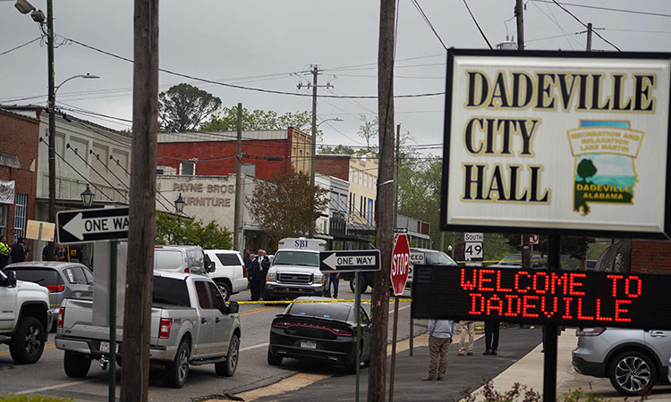 4 dead, many injured in mass shooting at teenager’s birthday party in Alabama 