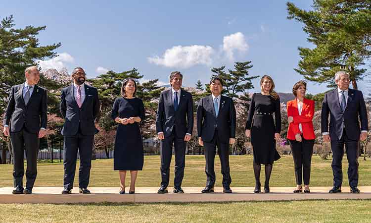 G7 top diplomats seek unity on China after Macron remarks