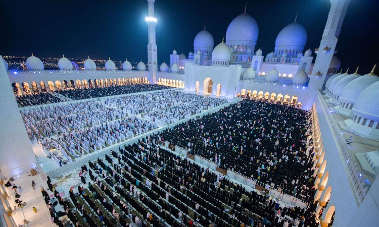 Record 60,310 worshippers at Sheikh Zayed Grand Mosque on 27th night of Ramadan