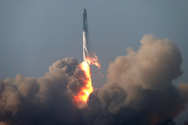 SpaceX Starship, world's biggest rocket, explodes during first flight test